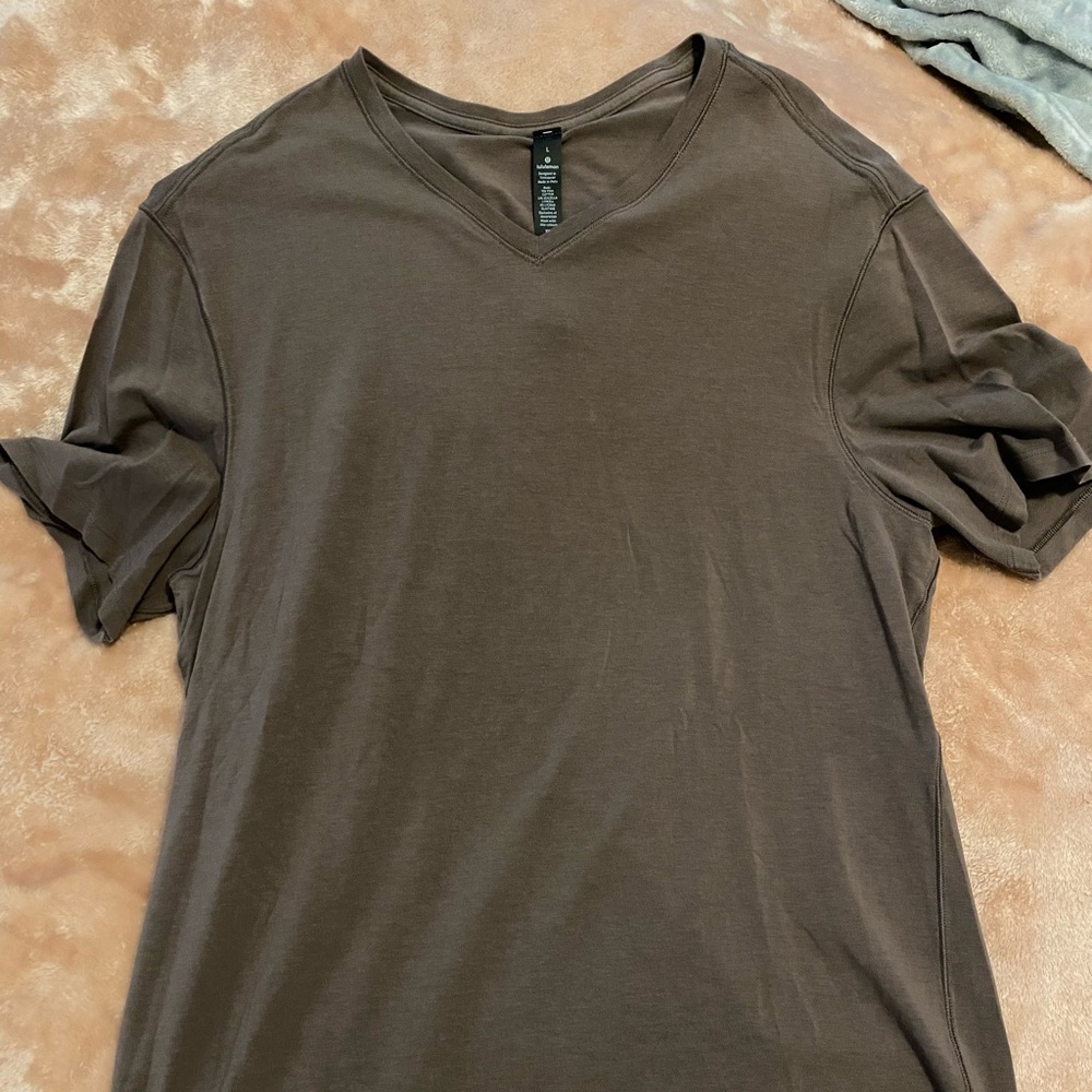 Lululemon Mens 5 year basic T - Large